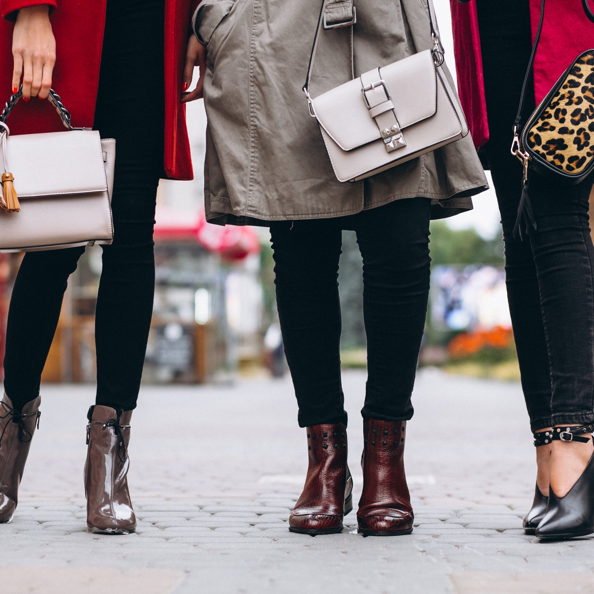 Crossbody, Tote, or Clutch? Choosing the Perfect Bag for Any Occasion