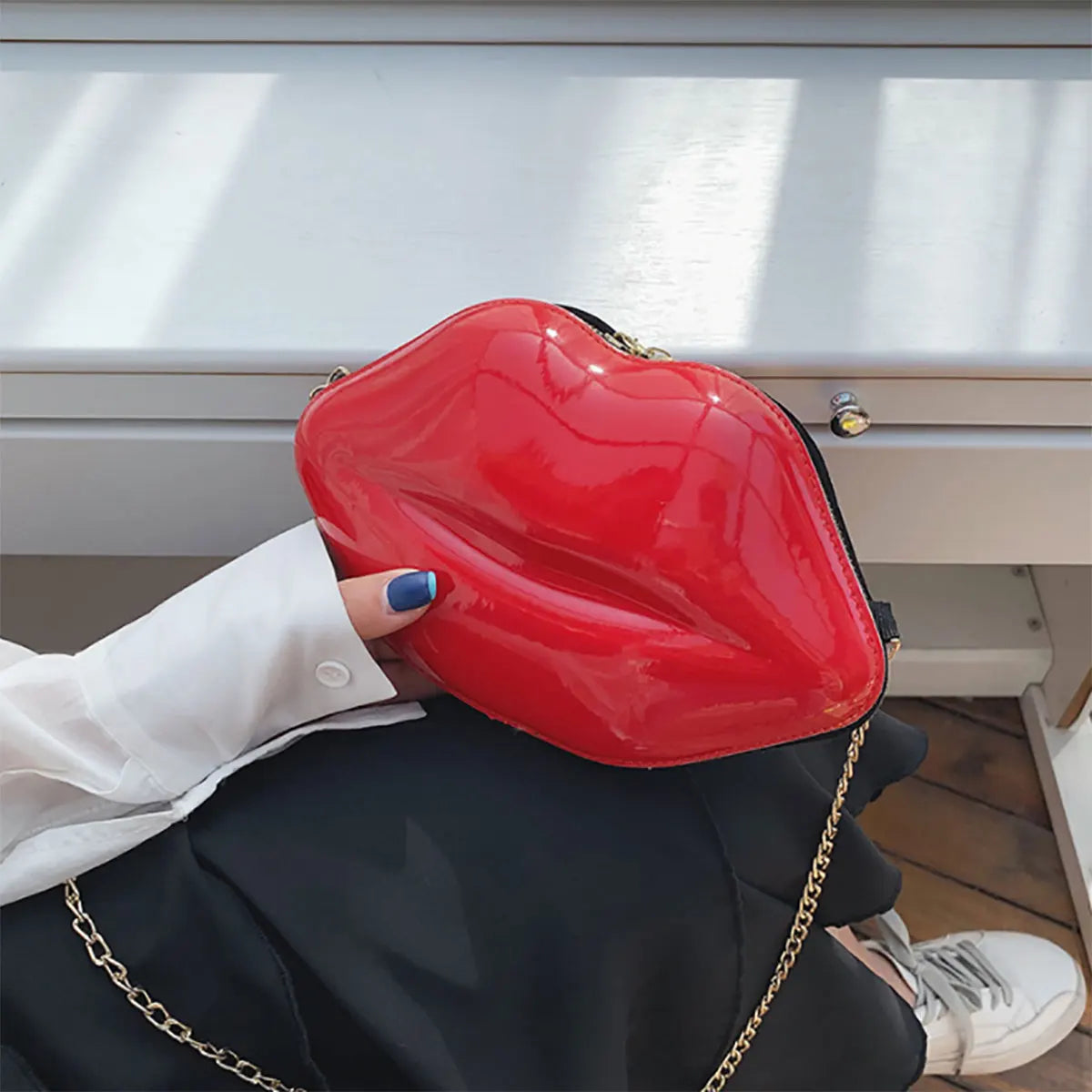 The Kiss & Tell Crossbody Bag